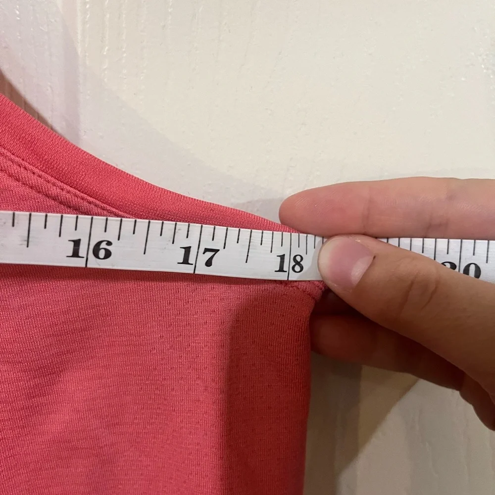lululemon athletica Pink Tank Top - Picture 5 of 5